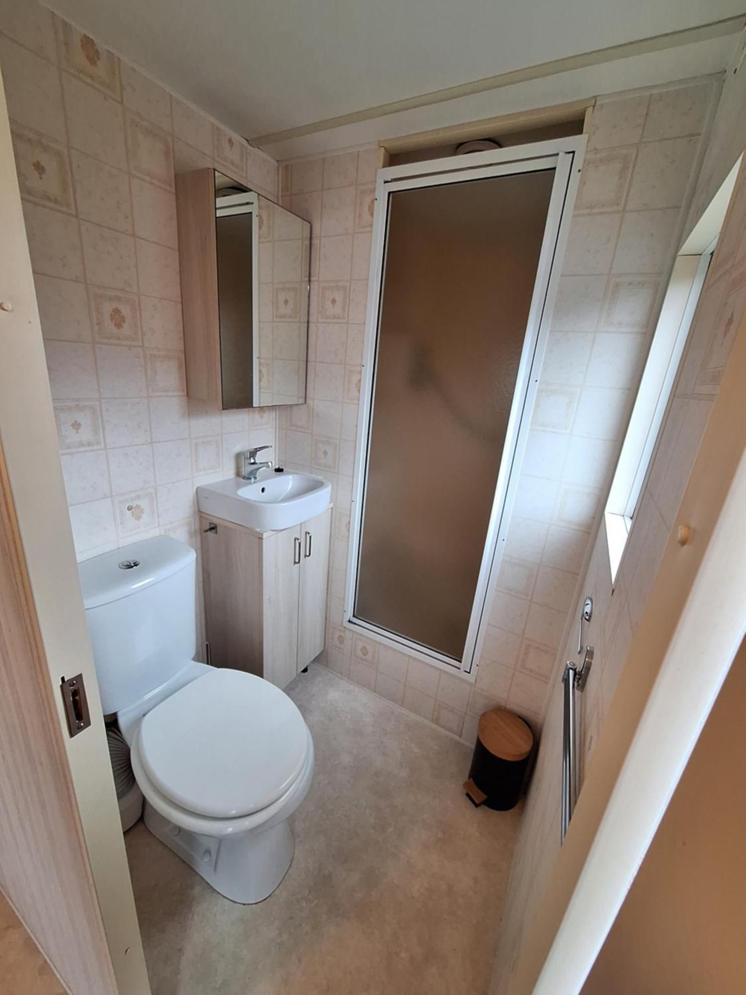 Stacaravan Elly, Minicamping De Grutte Earen Burum Exterior foto